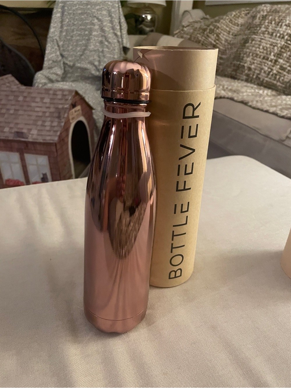 STUNNING Brand New Rose Gold Insulated Stainless Steel Water Bottle/Thermos